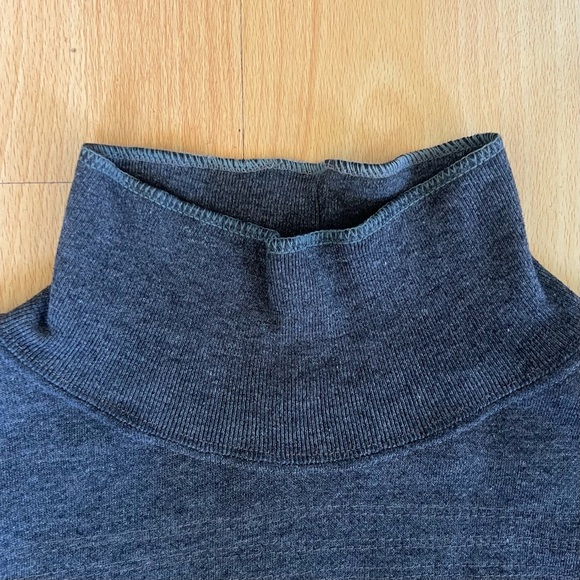 Vintage 90s GUESS Jeans by Georges Marciano Embroidery Mockneck Sweatshirt - Picture 4 of 7